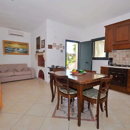 Le Casette Nel Salento Парабита