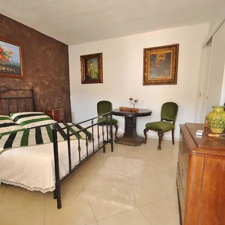 Le Casette Nel Salento * Парабита